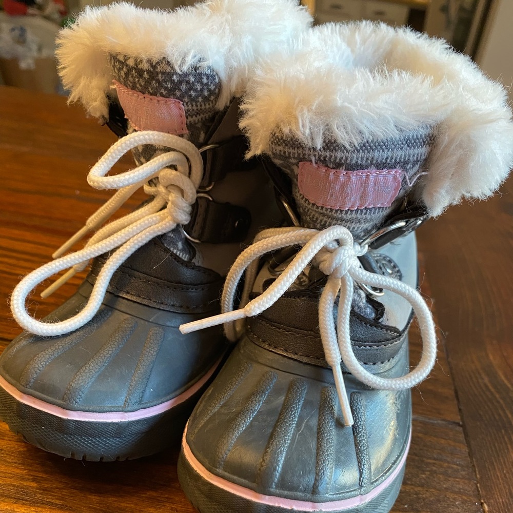 London Fog Girls Snowboots